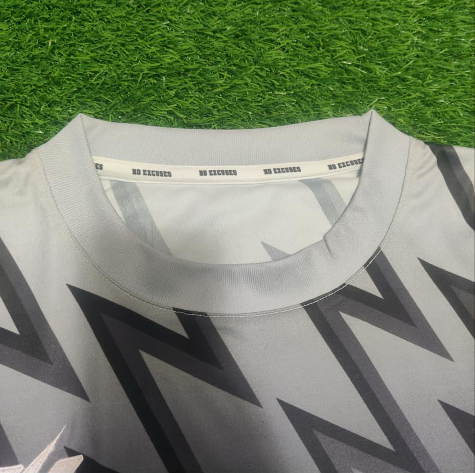 NO EXCUSES collar tape